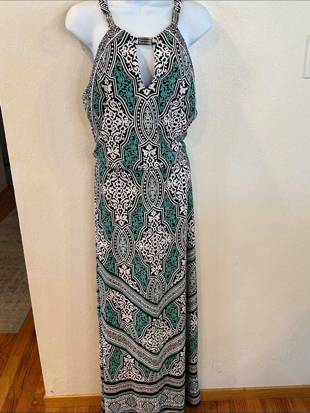 White House Black Market tie back maxi geometric print sundress, extra Small